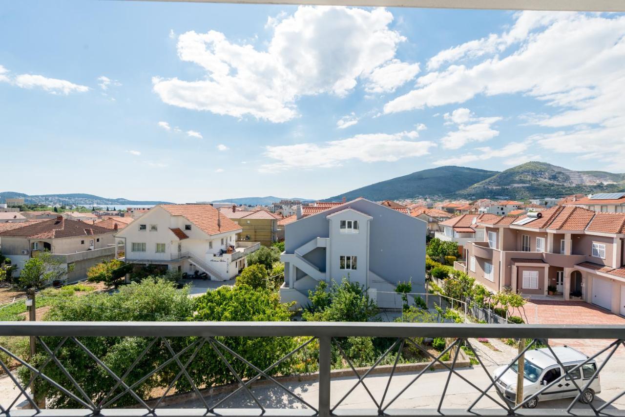 Modern 4* Luxury Apartment In Center Trogir Buitenkant foto